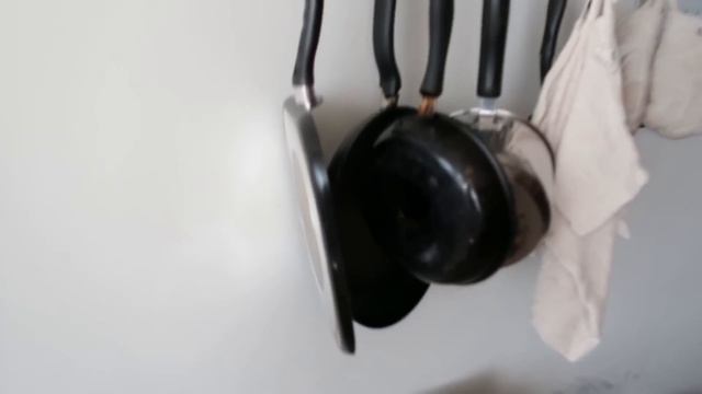 MY PHILLY APARTMENT TOUR! SCANDI/BOHO DECOR