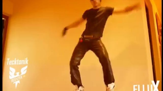 FLLUX --- REGOTEK --- Tecktonik смотреть онлайн