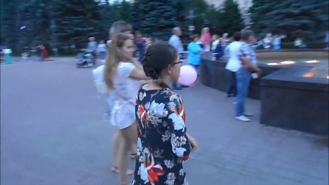 Поющий фонтан г.Челябинск смотреть онлайн