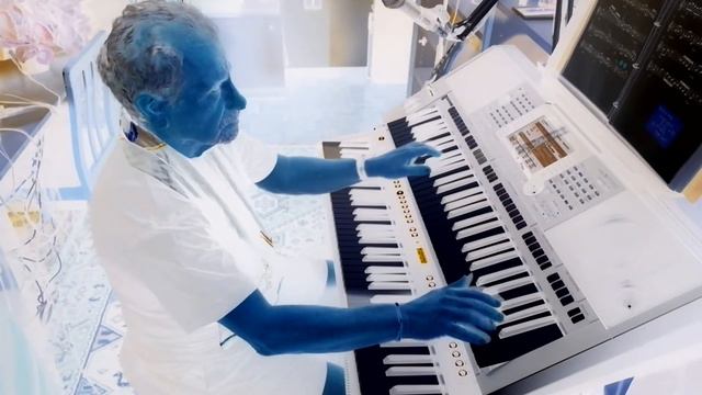 SANTANA - EUROPA (Tastiera Yamaha PSR 770) смотреть онлайн
