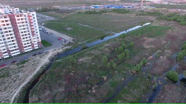 Полёт над полем (квадрокоптер dji phantom 4) смотреть онлайн