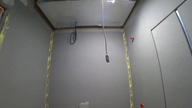 РЕАЛИЗАЦИЯ РЕШЕНИЯ С ТЕНЕВЫМ ПРОФИЛЕМ В САНУЗЛЕ | Строительные работы в ЖК "Сердце Столицы" смотреть онлайн