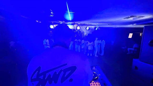 Fleck Live at Corner Sport Hub, Chihuahua (White Party) By Zona Árida Colectivo #Fleckmusic смотреть онлайн
