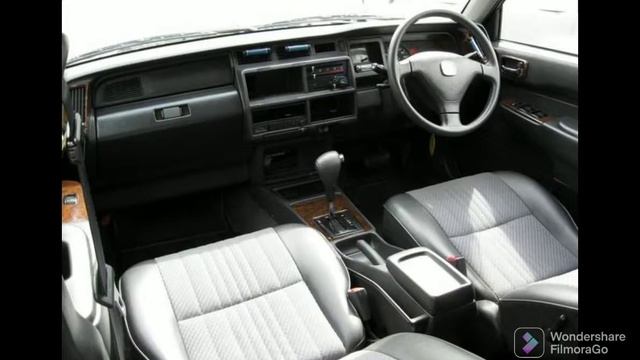 TOYOTA CROWN (1993)