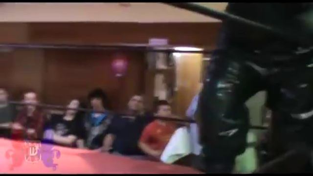 Cyanide Vs The Babyface Pitbull - British Wrestling - Welsh Wrestling смотреть онлайн