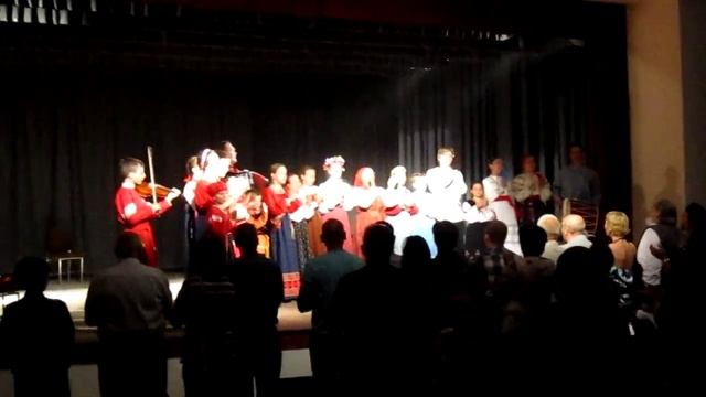 Золотые ворота - концерт в Апатине.mp4 смотреть онлайн