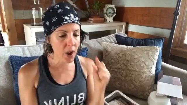 doTERRA BOGO! [Petal diffuser, Kumquat, & Red Mandarin] смотреть онлайн