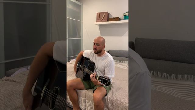 Дворовая песня - Я тебя повстречал той холодной порою. #music #subscribe #гитара смотреть онлайн