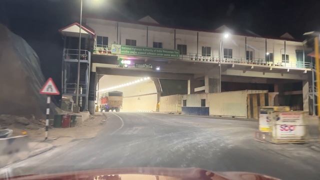 Toyota Hilux Leke Nikal Gaye Snowfall Dekhne || Family Trip || Delhi to manali in Just 8 Hours смотреть онлайн