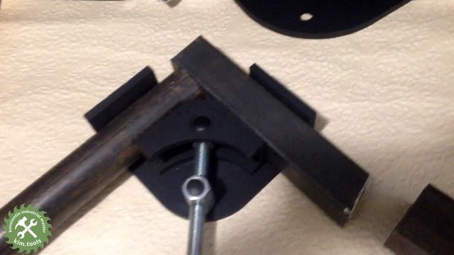 Угловая струбцина. 2 Axis Welding Angle Clamp смотреть онлайн