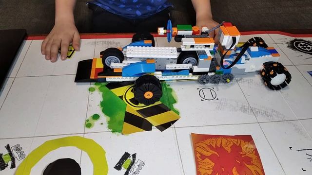 Беспилотный автомобиль 2-в-1 ( с пушкой) на LEGO Boost: инструкция по сборке, программа смотреть онлайн