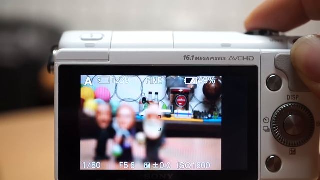 SONY NEX-3N 2 AF Test смотреть онлайн