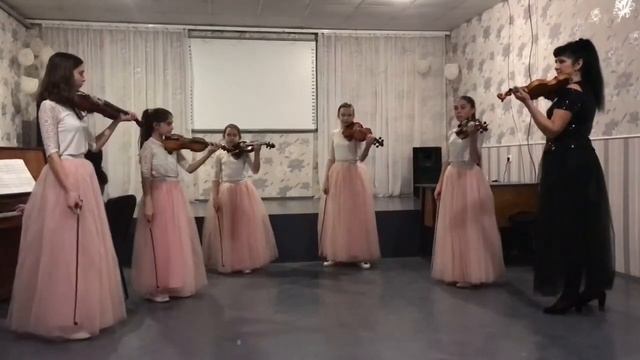 Ансамбль скрипалів "Capriccio" , О.Ходоско "Мелодія" смотреть онлайн