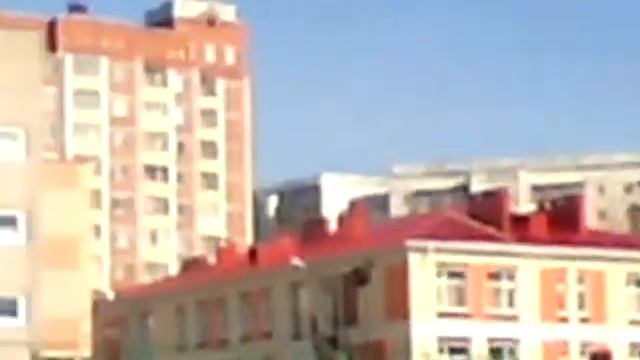 Самолет на моторчеке смотреть онлайн