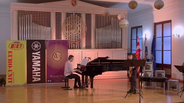 Tobija Jakolič - Divertissement Tzigane by F. Antonini( Varaždin Woodwind & Brass Competition 2019 смотреть онлайн