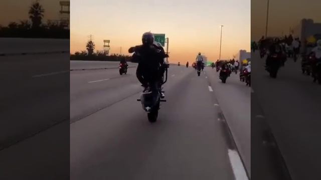 Мото трюки смотреть онлайн