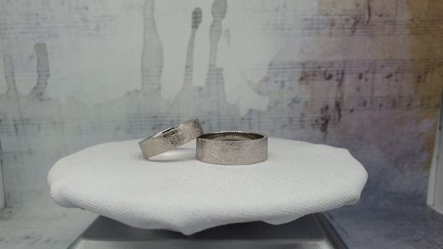 Обручальные кольца с фактурой "Лёд" смотреть онлайн