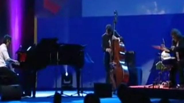 Le trio Squiban, Popof et Mary : "Armel § Laetitia" смотреть онлайн