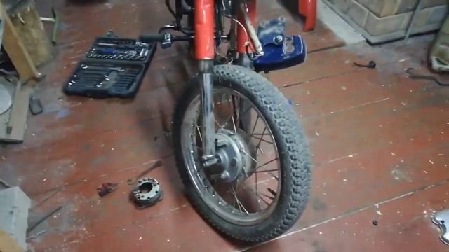 #МОТОЦЫКЛ_МИНСК_125 #МОТО_ОБЗОР_СБОРКА #Назар_Белоруссия #Подарок_Друзей #Смотрите и #Живите_в_Кайф смотреть онлайн