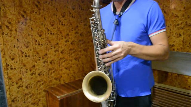 Leningrad tenor saxophone USSR copy Conn nicked lady смотреть онлайн