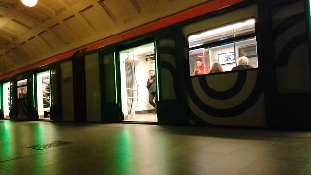 81-765.4 "Москва 2019" на ст. Красные ворота смотреть онлайн