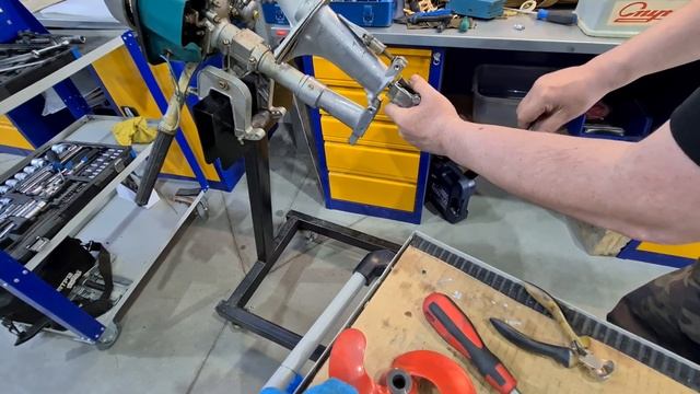 Лодочный мотор Спутник. Сделан в СССР. Восстановление и обзор.