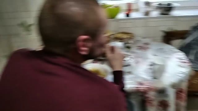 В гостях у родителей.Голодным не смотреть!Заготовили мясо на зиму.