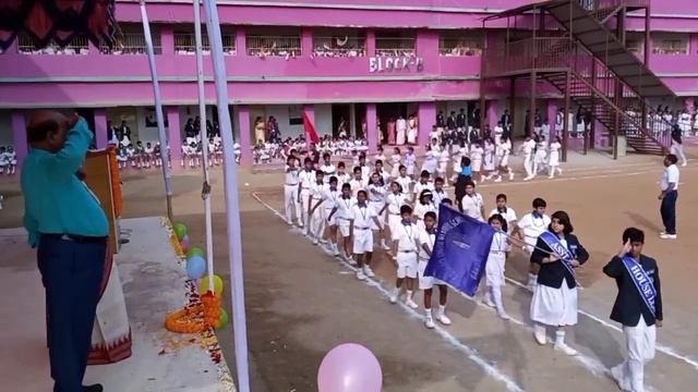71st Republic day parade inside school campus смотреть онлайн