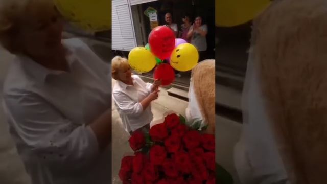 От души поздравляем.Наших мамочек сердечно.Мы здоровья вам желаем.!#деньмамы #заказатьростовуюкуклу смотреть онлайн