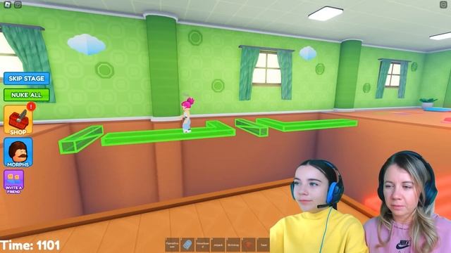 КОМАНДНЫЙ ПОБЕГ ИЗ ДЕТСКОГО САДИКА вместе С МАМОЙ в ROBLOX! смотреть онлайн