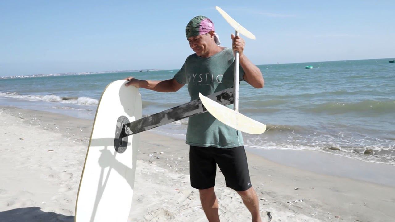 Прохождение прибоя с гидрофойлом