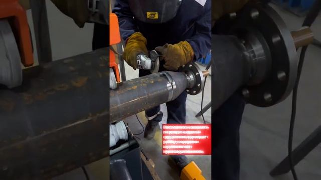 ? Демонстрация трубного вращателя УПТ-400
