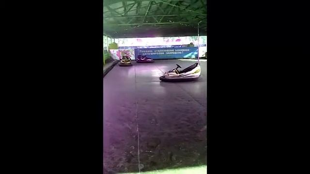 Как не попасть в аварию на трассе. смотреть онлайн