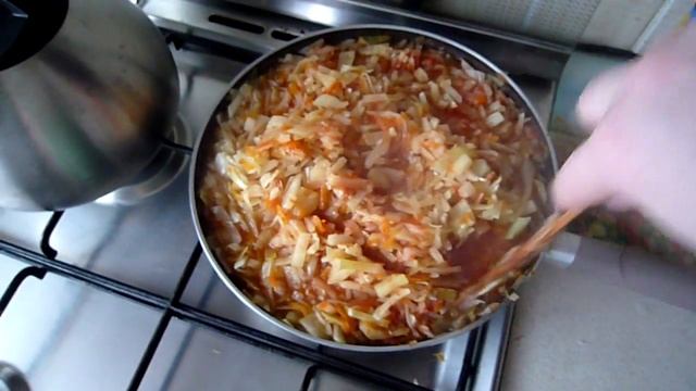 1. вкусный и недорогой обед на семью. первое видео и соседский кот.. Delicious And Inexpensive Lunc