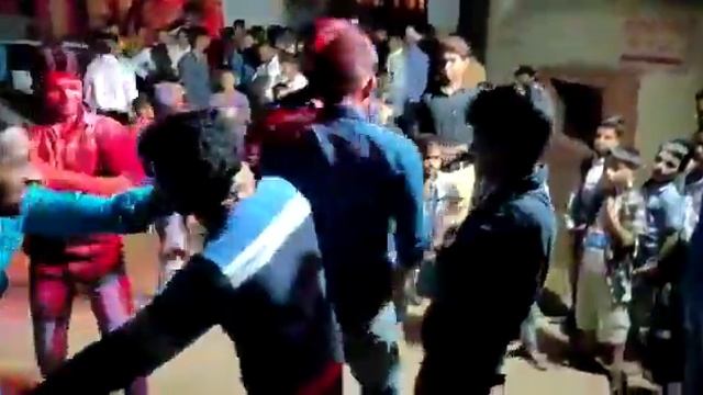 sokar todegi kabali bullet gadi ka remix , Rasiya dance video.सोकर ... ROYAL MEERWALBOY смотреть онлайн