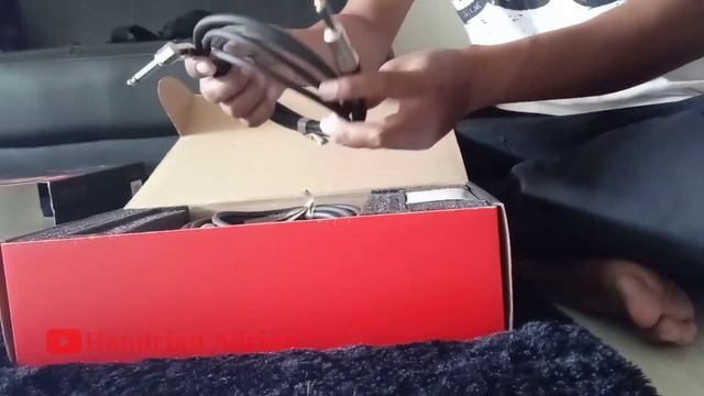 Unboxing Nux mg 300 смотреть онлайн