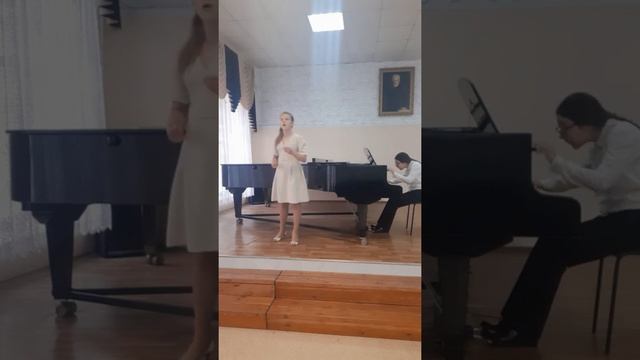 "Старинная французская песенка", музыка П.И. Чайковского, слова С.Поволоцкой смотреть онлайн
