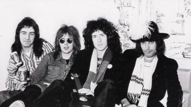 Piano solo ♫ Lily Of The Vallay （QUEEN / Freddie Mercury） смотреть онлайн