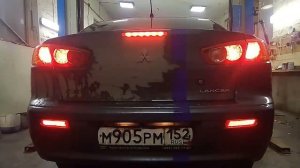 Mitsubishi Lancer 10 габариты и стопы в бампере