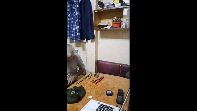 Опель . Проводка задней двери ,ремонт и замене . смотреть онлайн