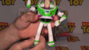 Обзор игрушки Баз Лайтер пластиковый с рукой "каратэ".