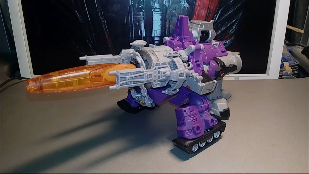 Unpackaging + review! Galvatron, WFC Kingdom, Leader class by Hasbro смотреть онлайн