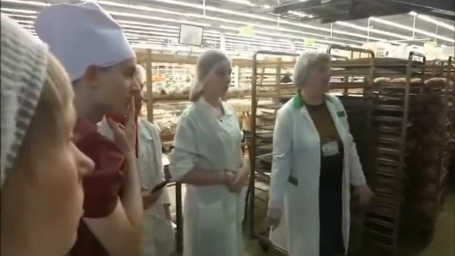 Экскурсия на предприятия города. ПОУ 18 смотреть онлайн