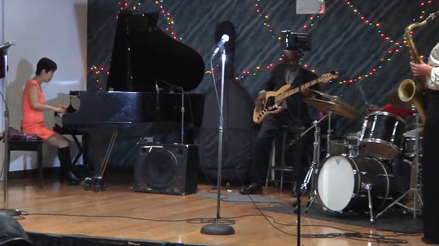11-26-19 "NICA'S DREAM" Horace Silver, (1954) Jazz Trivia Answer смотреть онлайн