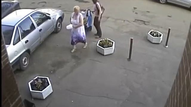 Воруем цветочки .avi смотреть онлайн