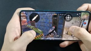 OnePlus 8T 12/256 Snapdragon 865 Call of Duty Mobile 60fps Test