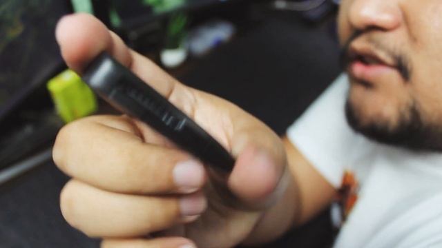 The Best MicroSD and SD Card Reader Unboxing & Review смотреть онлайн