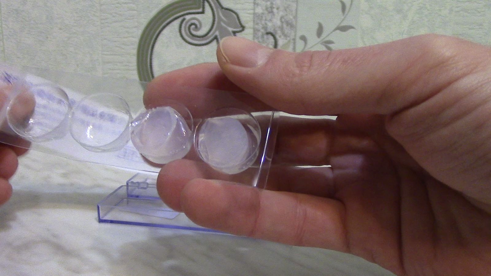 Лучшие беруши для сна - похоже на силиконовый пластилин. Какие беруши купить. смотреть онлайн