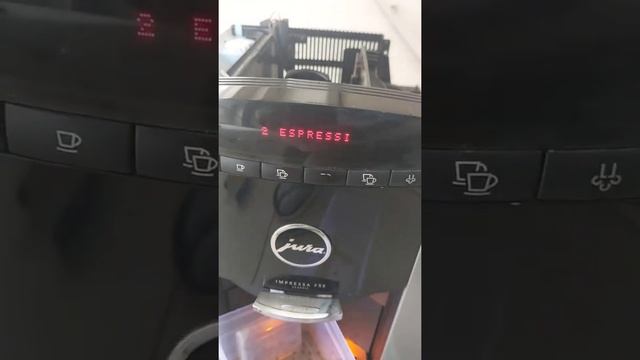 Faulty Coffee Grinder in Jura F55 Impressa Coffee Machine @ DE-BREWERZ.COM #JuraCoffeeMakerRepair смотреть онлайн