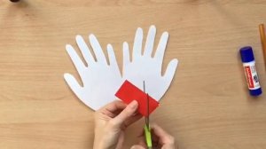 Простая аппликация из бумаги ко дню Святого Валентина или 8 марта